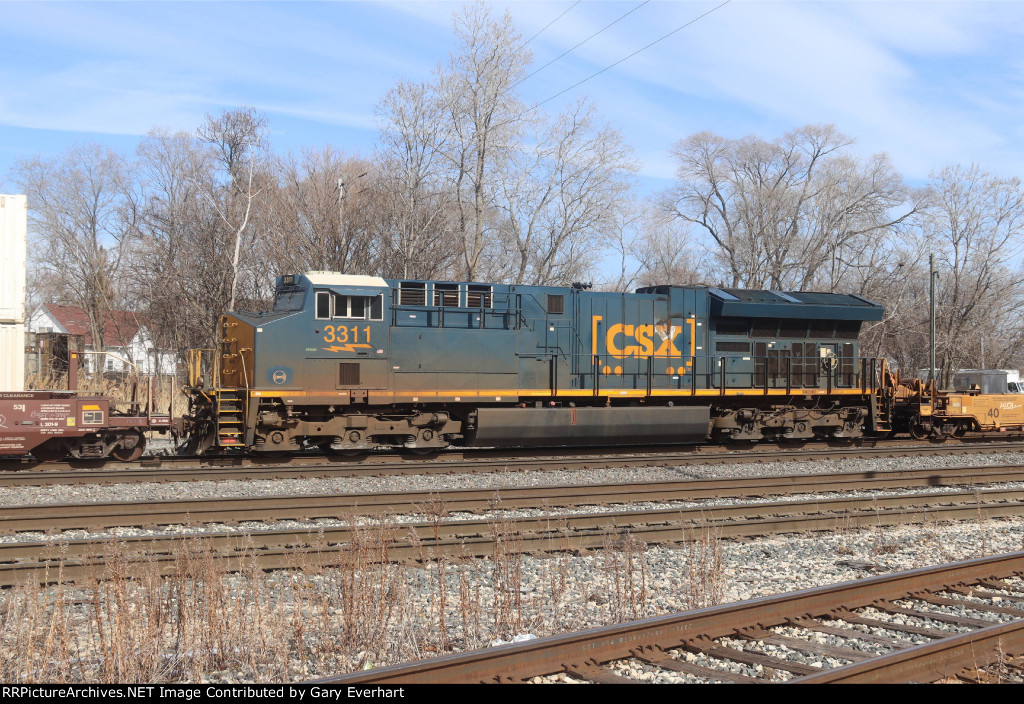 CSX ET44AH #3311